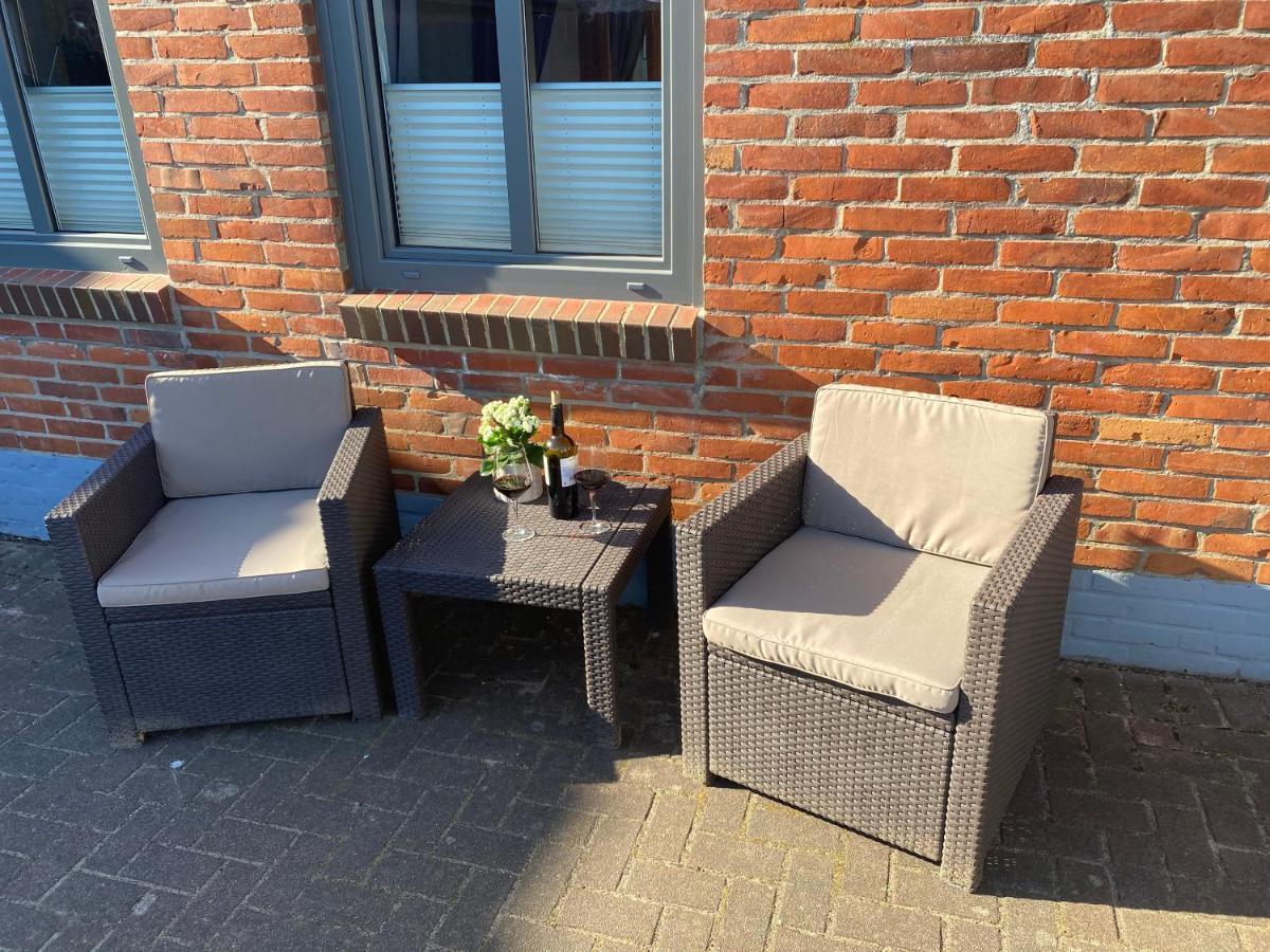 Ferienwohnung „Ole Karkenwech“ Husum-Roedemis Husum  Bagian luar foto