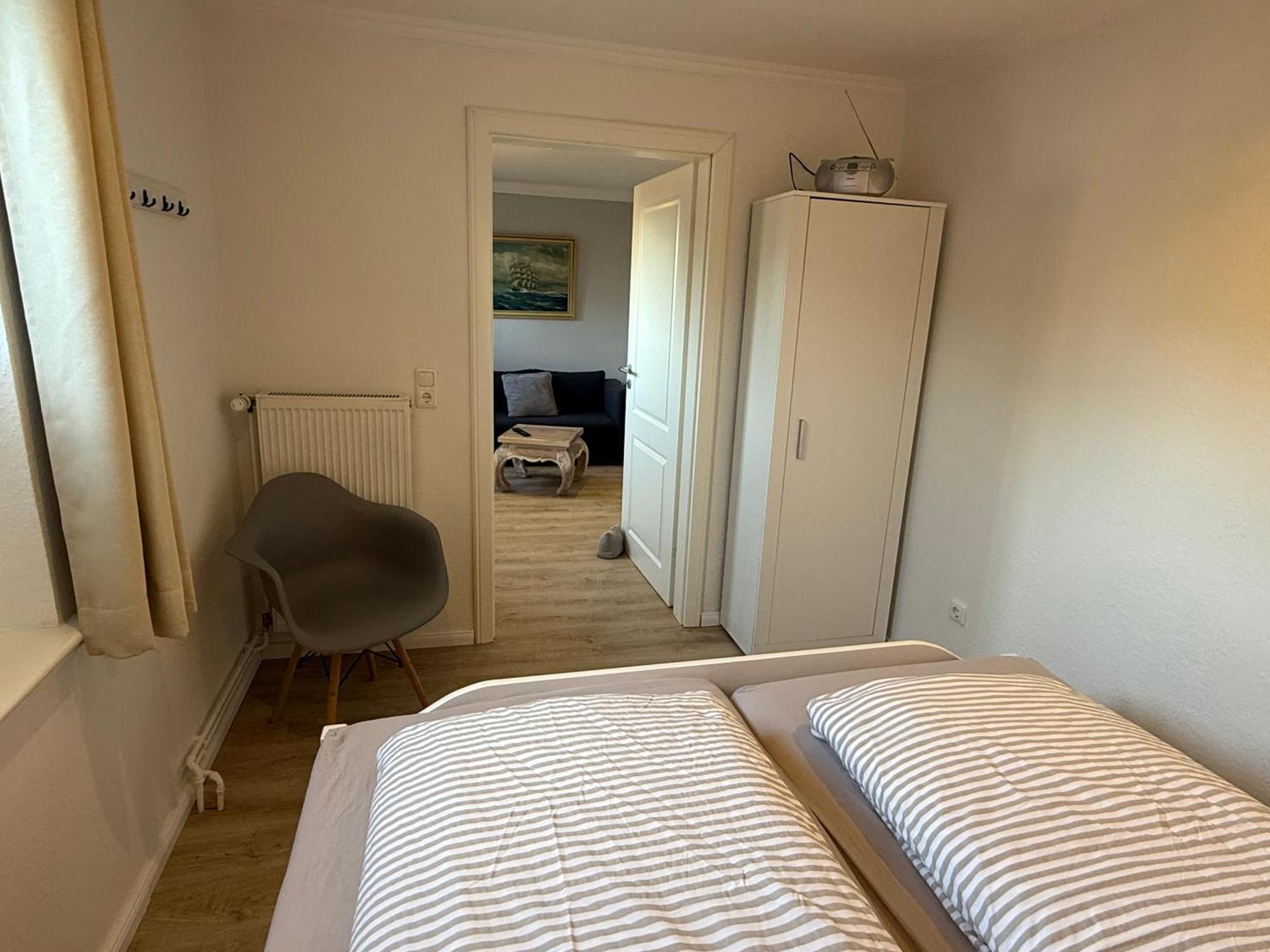 Ferienwohnung „Ole Karkenwech“ Husum-Roedemis Husum  Bagian luar foto